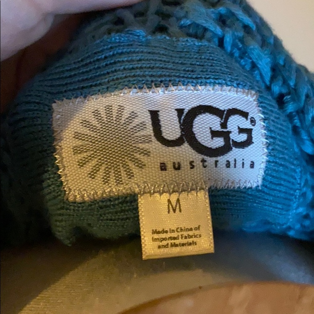 Ugg Sweater - image 6